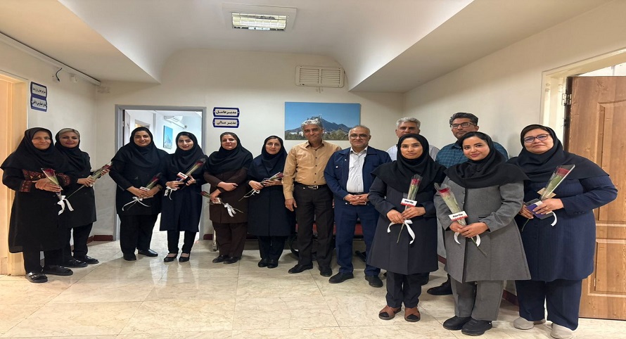 AzwCmsCore.Extend.Fields.StringField