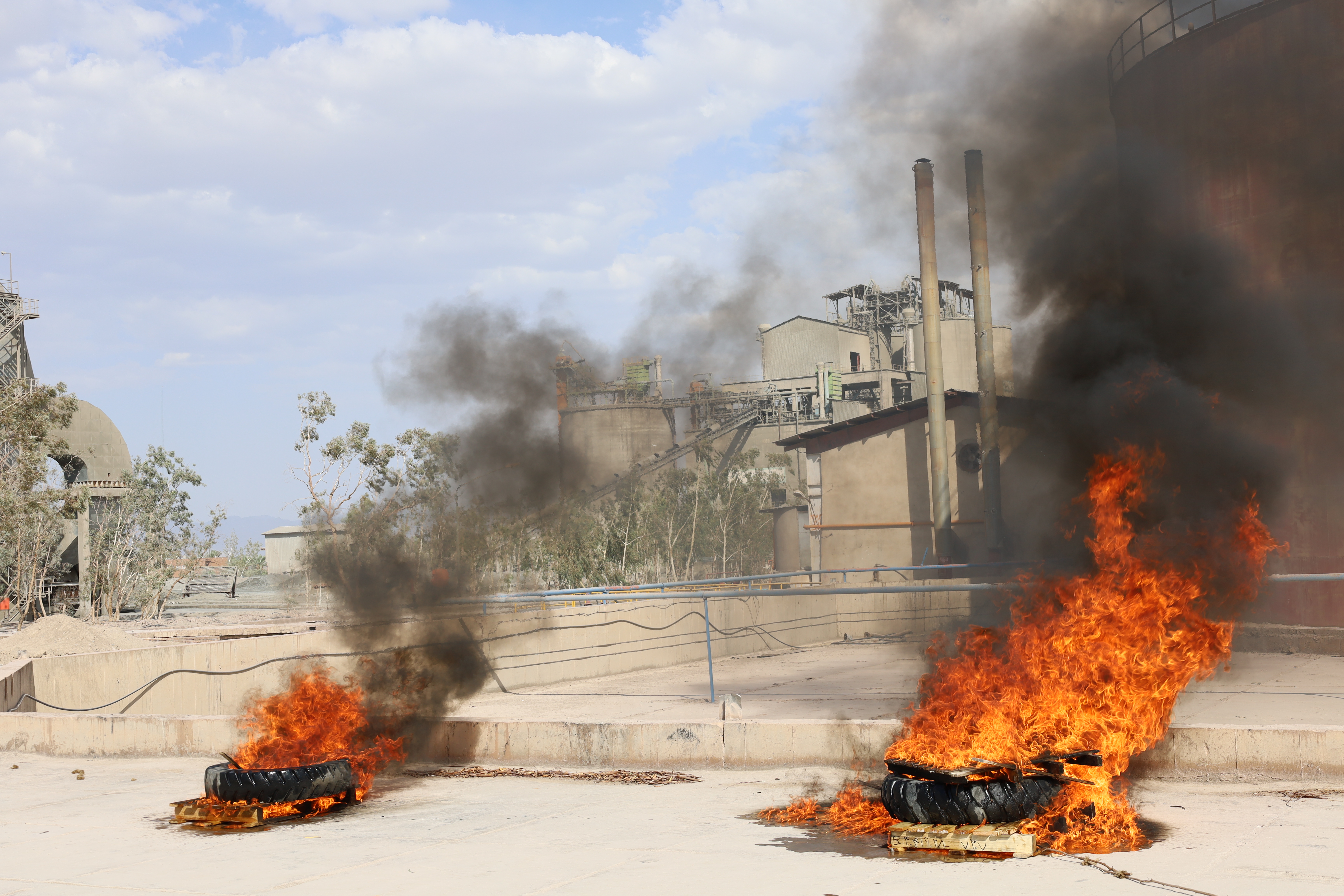 khash cement factory