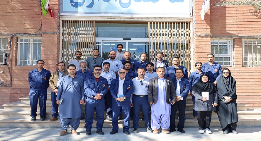 AzwCmsCore.Extend.Fields.StringField