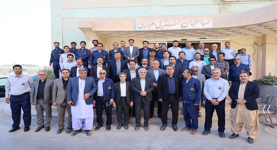 AzwCmsCore.Extend.Fields.StringField