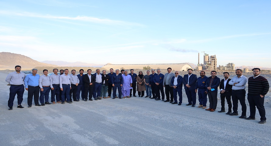 AzwCmsCore.Extend.Fields.StringField