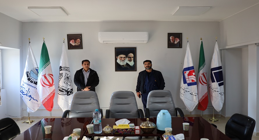 AzwCmsCore.Extend.Fields.StringField