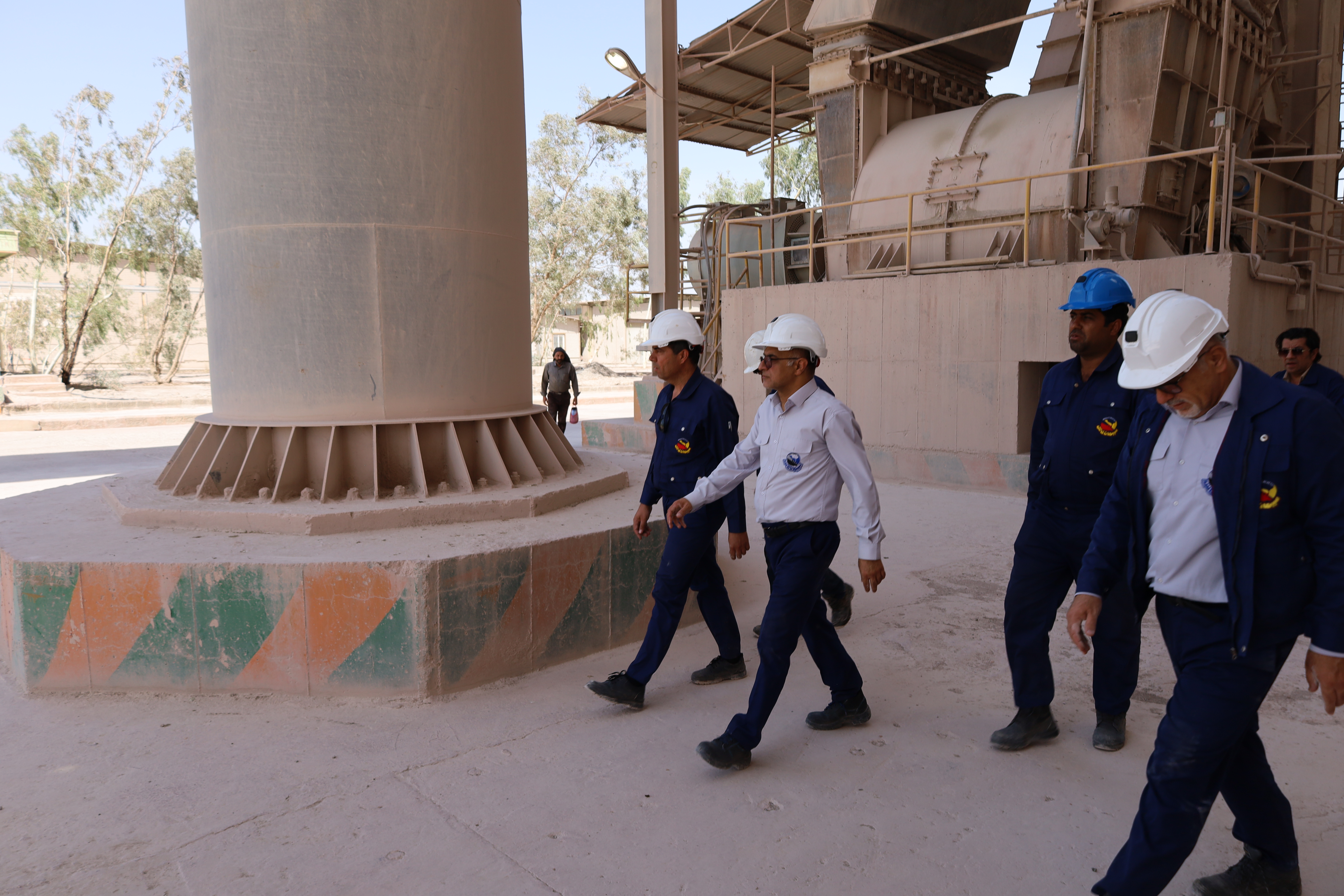 khash cement factory